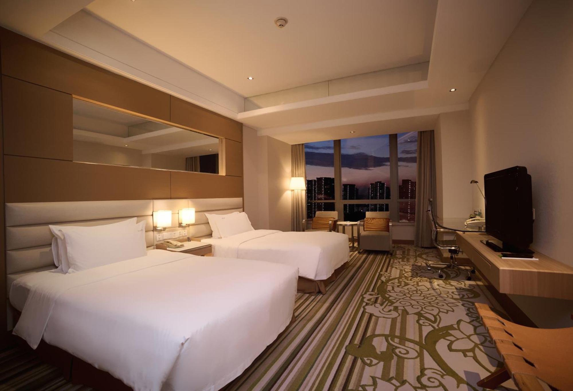 Holiday Inn Tianjin Riverside By Ihg Esterno foto
